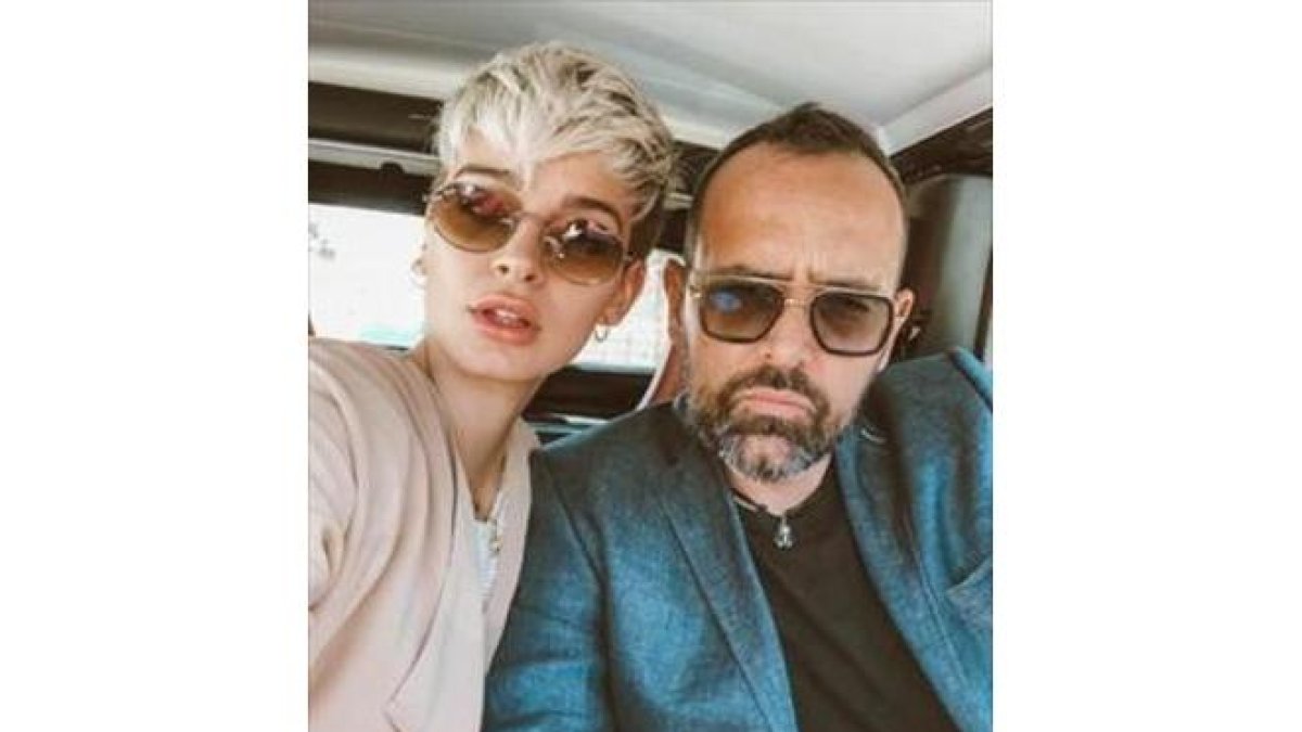 Selfi de Laura Escanes y Risto Mejide.-INSTAGRAM