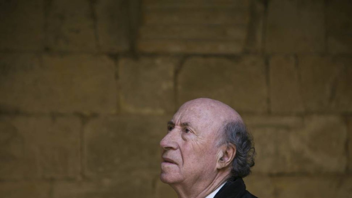 José María Pérez González, Peridis, en el monasterio de Santa María la Real de Aguilar de Campoo (Palencia)-Ical