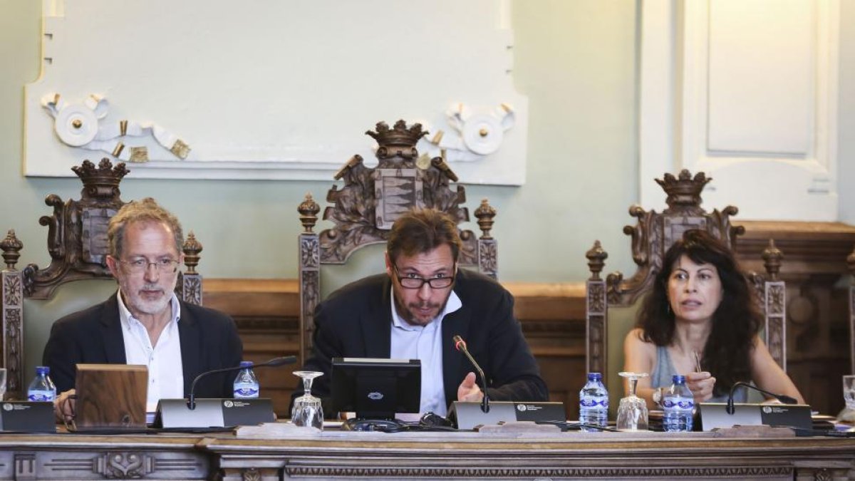 Imagen del Pleno.-MIGUEL ÁNGEL SANTOS (PHOTOGENIC)