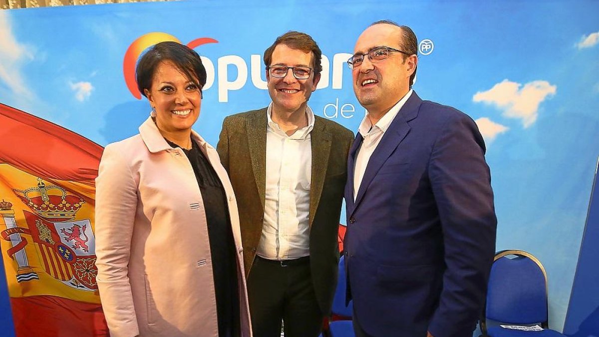Rosa Luna, se estrena como último fichaje de la candidatura del PP por Ponferrada durante la clausura del Foro de Medio Ambiente del PP.-ICAL