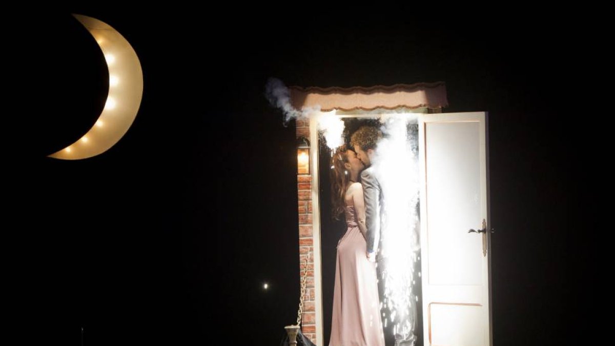 Mag Marin en su actuación de magia en la Casa de lasArtes de Laguna deDuero-J.M.Lostau