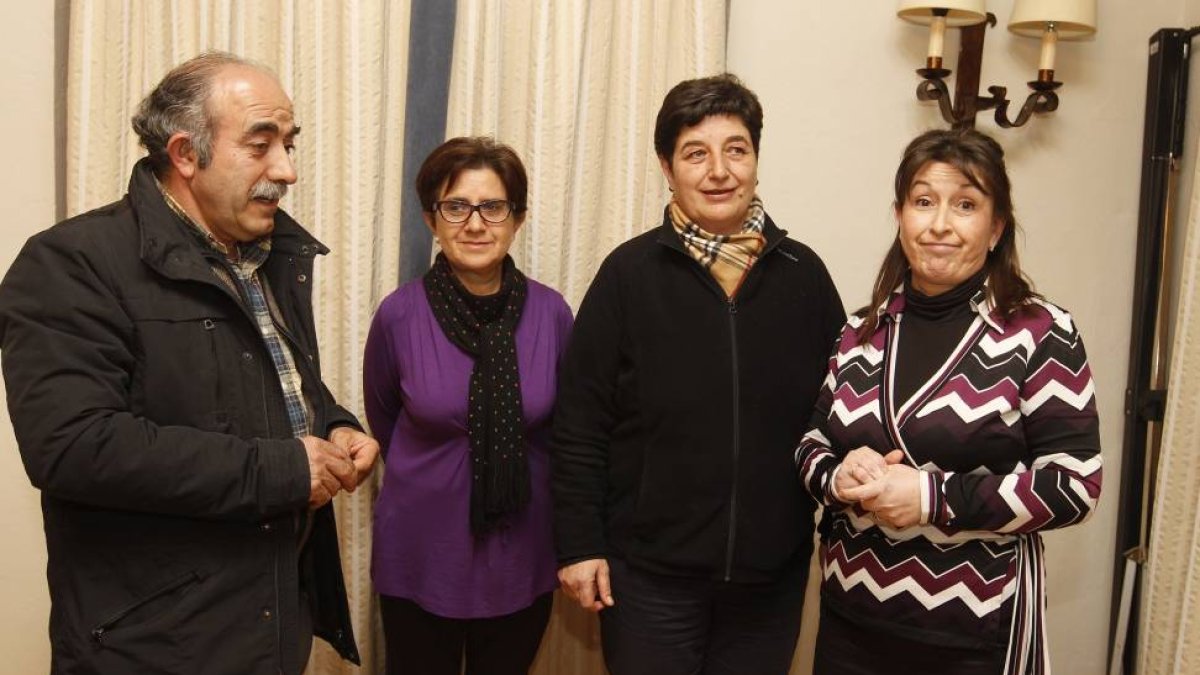 De izq a dcha, Braulio Prieto; Leonor Gonzalez; María Isabel Perero y Rosa Muñoz-El Mundo