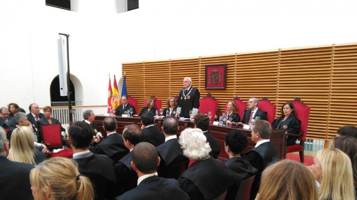 José Luis Çoncepción, en un momento de su intervención en la apertura del año judicial.-E. M.
