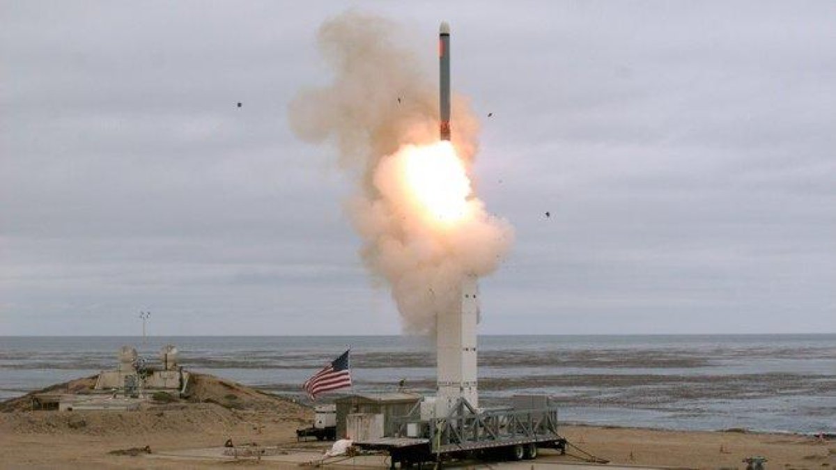 Lanzamiento de prueba de un misil balístico de los Estados Unidos.-EUROPA PRESS