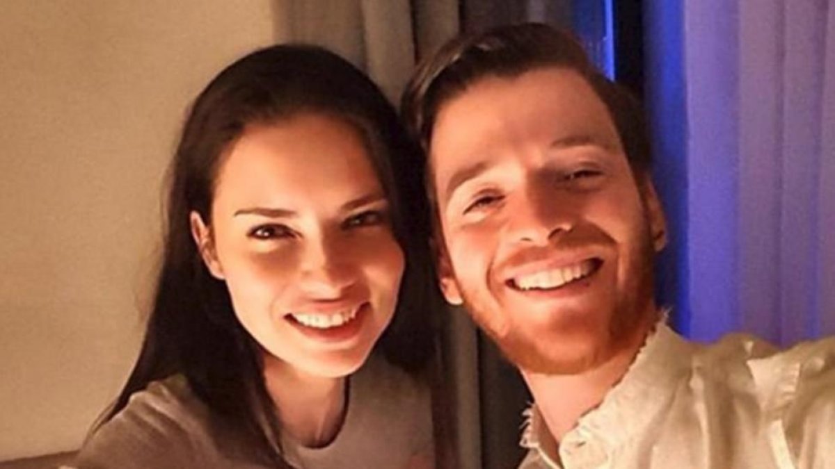 Adriana Lima junto a su pareja, Metin Hara-PERIODICO (INSTAGRAM)