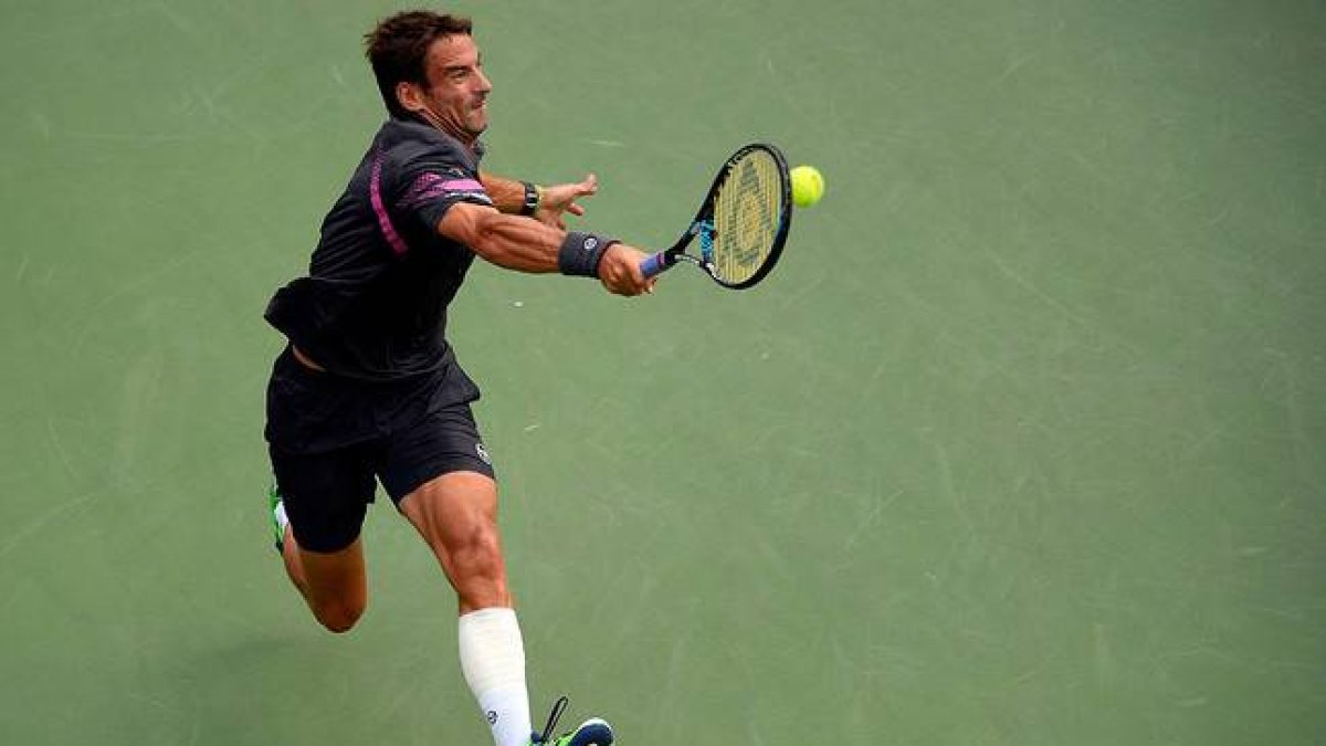 Tommy Robredo, durante su partido contra Benoit Paire en el Abierto de EEUU.-AFP/ALEX GOODLETT