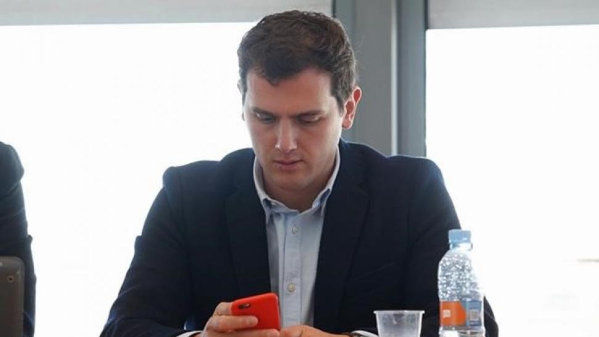 Albert Rivera, en una reunión de la Ejecutiva Nacional de Ciudadanos.-DAVID CASTRO