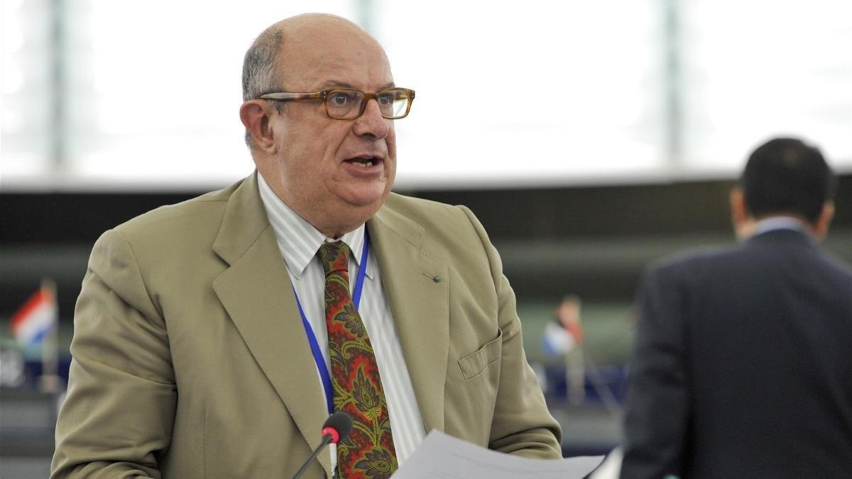 Santiago Fisas-JACQUES DENIER