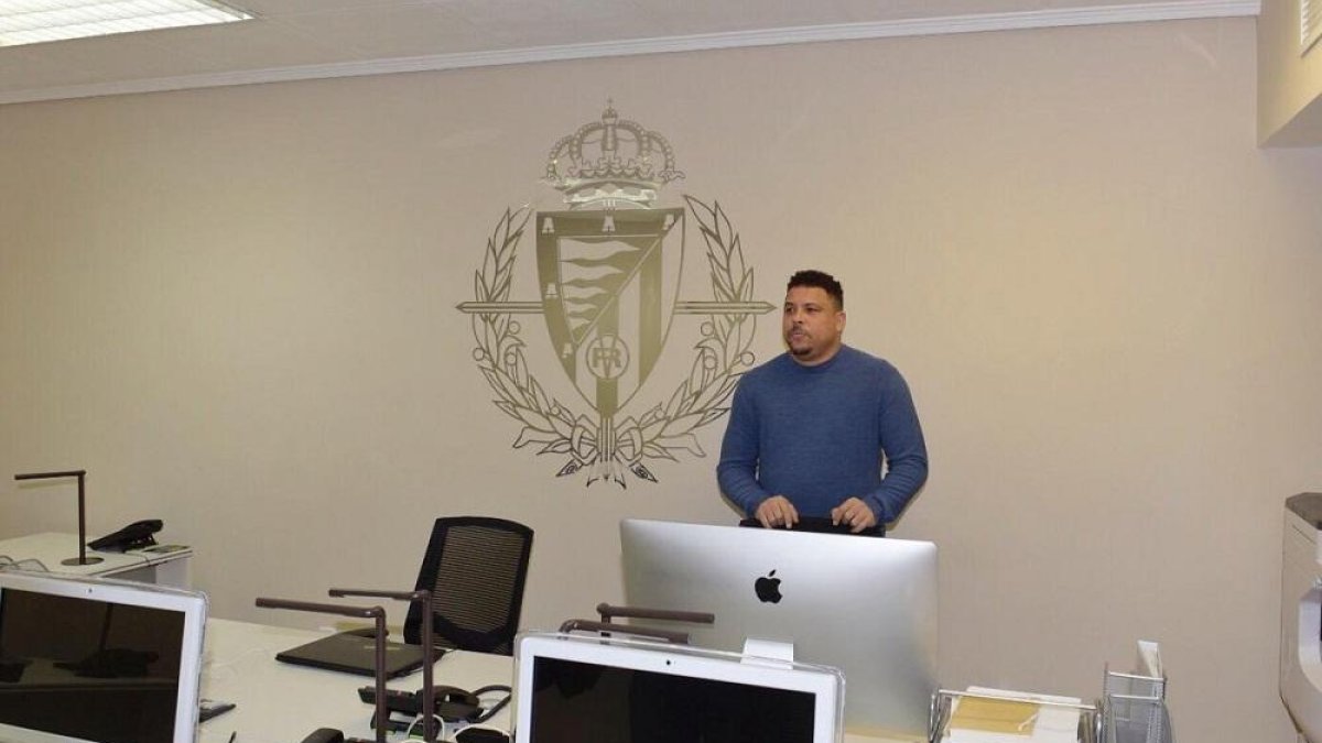 Ronaldo en las oficinas de la Calle Serrano.-RVCF