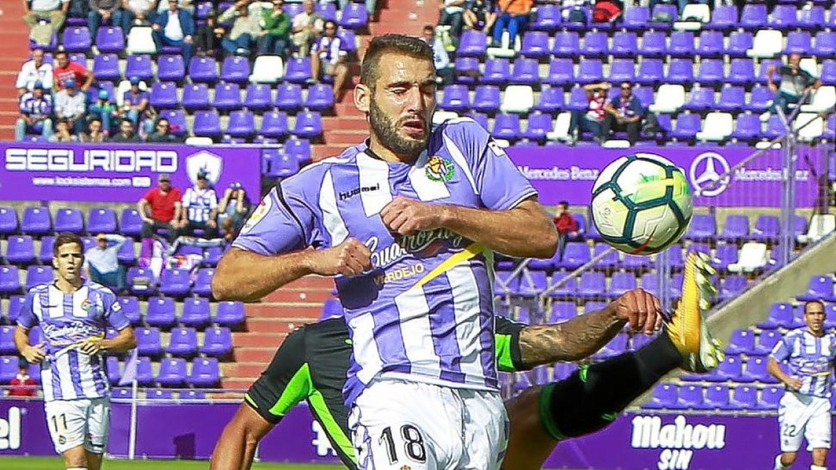 Antoñito, uno de los jugadores que han disputado todos los minutos.-J.M. LOSTAU