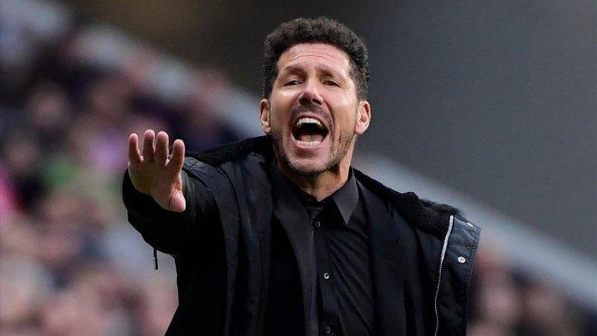 Simeone.-