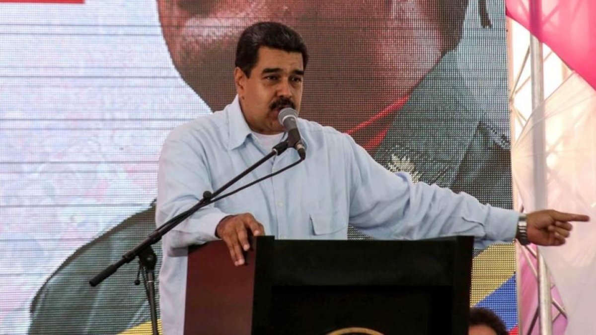 Maduro, en un acto en Caracas, el 27 de abril.-EFE / CRISTIAN HERNANDEZ