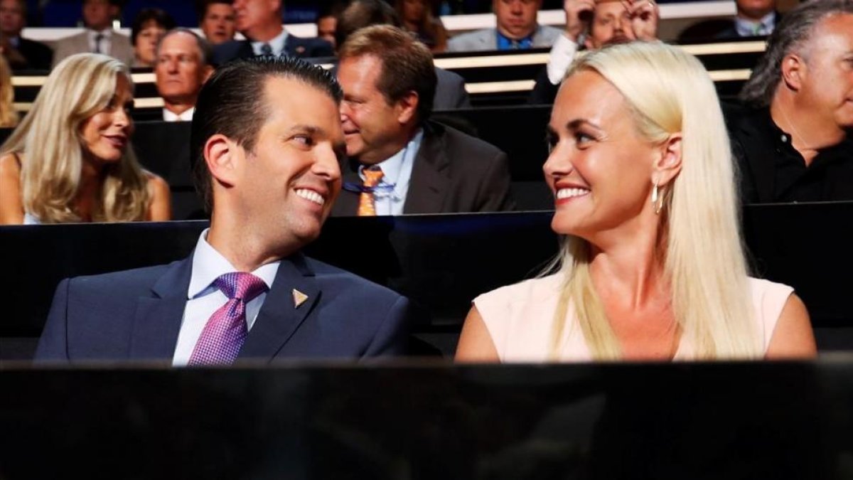 Donald Trump Jr. y su mujer, Vanessa, en una imagen de archivo, en Cleveland (Ohio), en el 2016.-/ REUTERS / JONATHAN ERNST