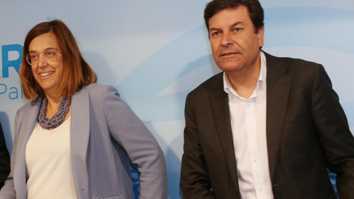Ángeles Armisén y Carlos Fernández Carriedo.-ICAL