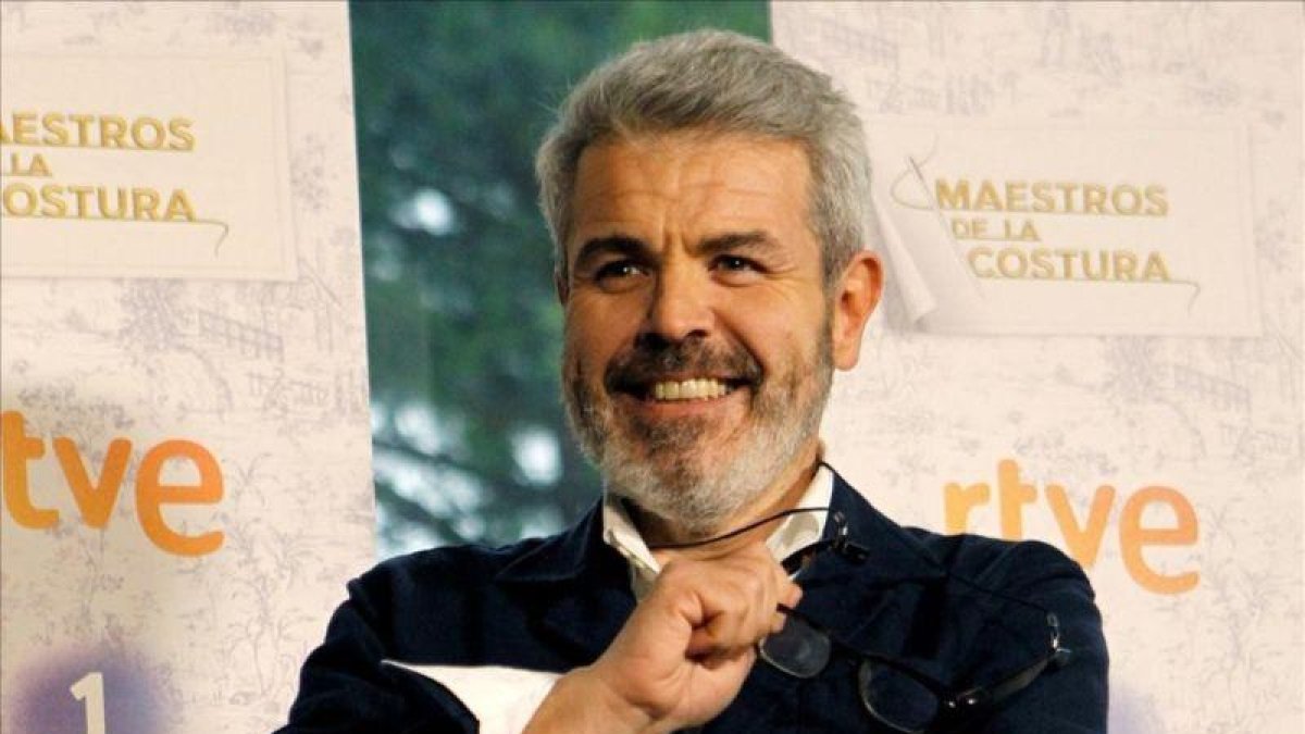 El diseñador Lorenzo Caprile, jurado de Maestros de la costura en TVE.-FRAN DEL OLMO / EFE