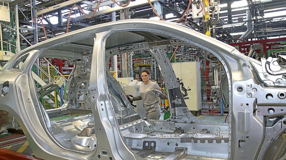 Factoría Renault en Palencia.-BRÁGIMO