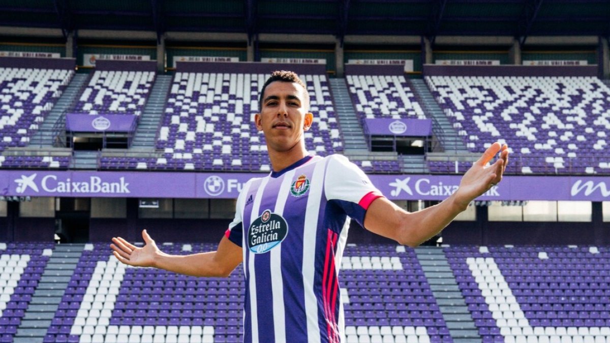 El Yamiq, el dia de su presentación.