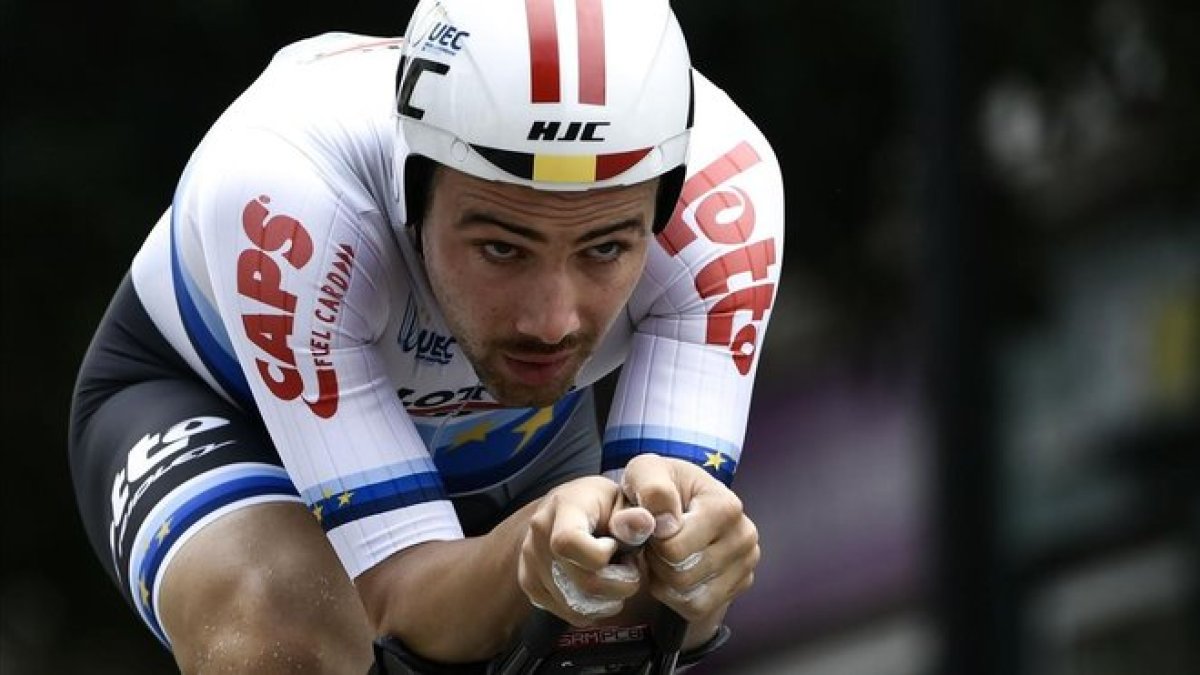 Campenaerts, en una prueba ciclista.-AFP