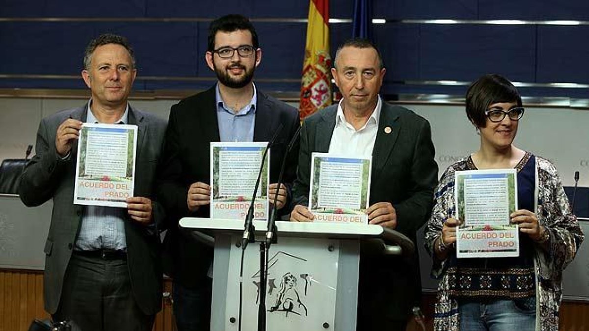 Compromís apuesta por un gobierno de izquierdas con Pedro Sánchez a la cabeza.-