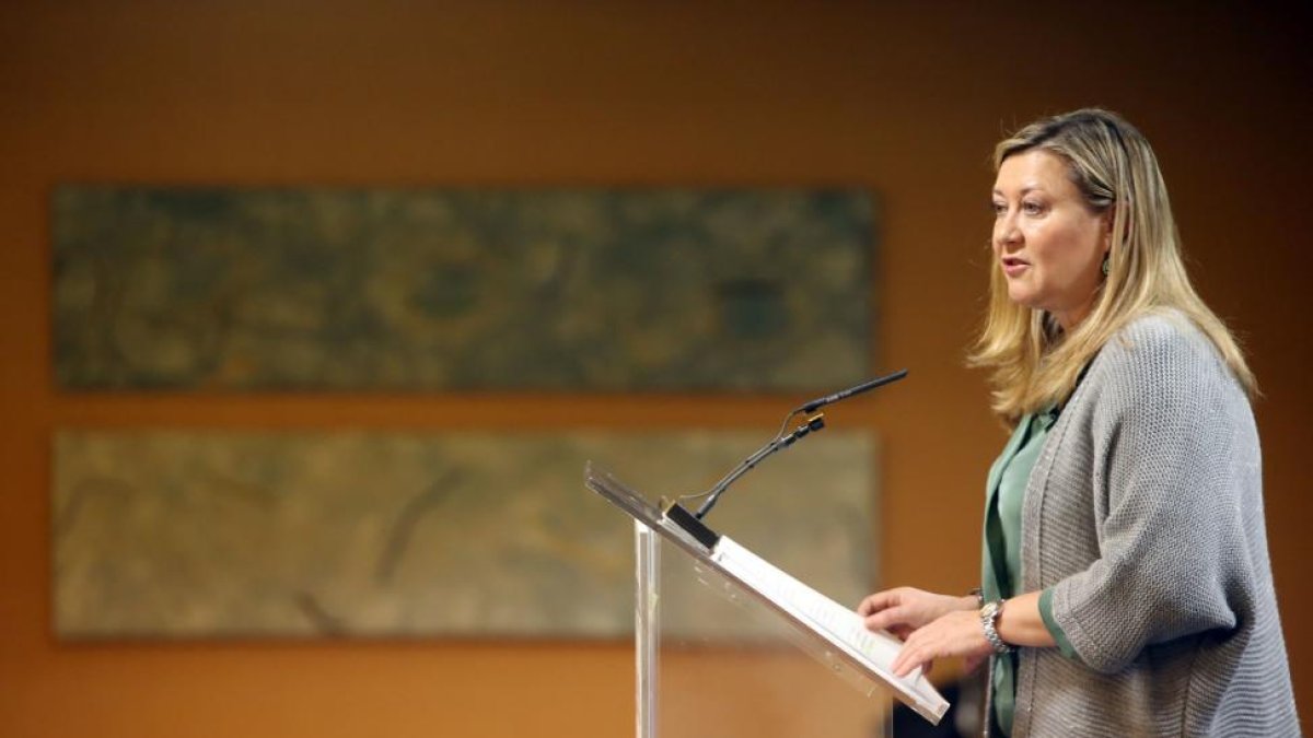La consejera de Hacienda, Pilar del Olmo, clausura la jornada 'Ciberseguridad: Retos y amenazas para el mundo empresarial'-ICAL