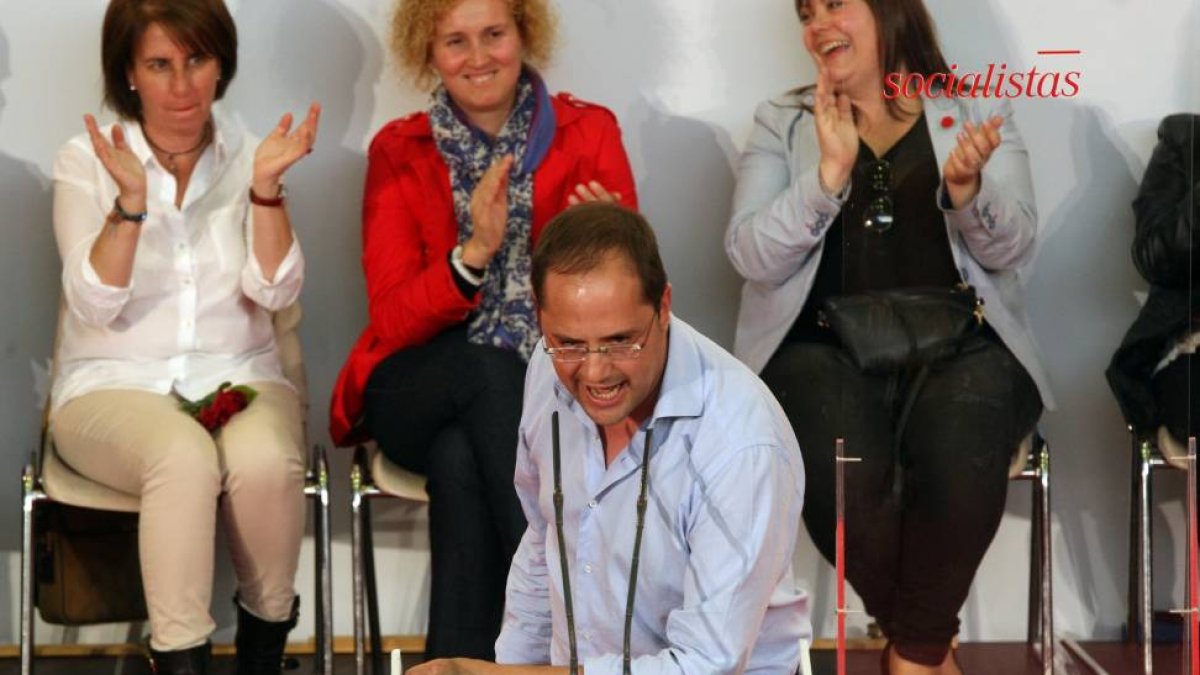 Intervención del secretario de Organización del PSOE, César Luena, en el acto público celebrado en Segovia-Ical