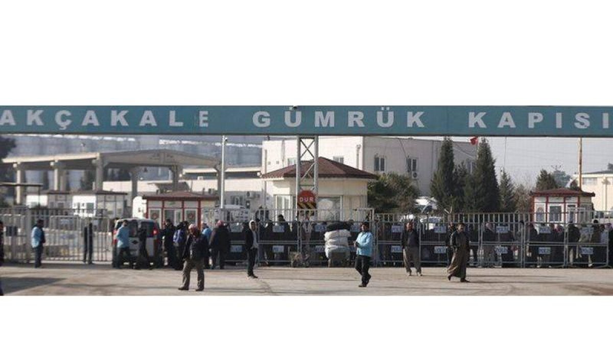 Frontera turco-siria de Alabake, cerca de Sanliurfa, en Turquía.-Foto: SEDAT SUNA / EFE