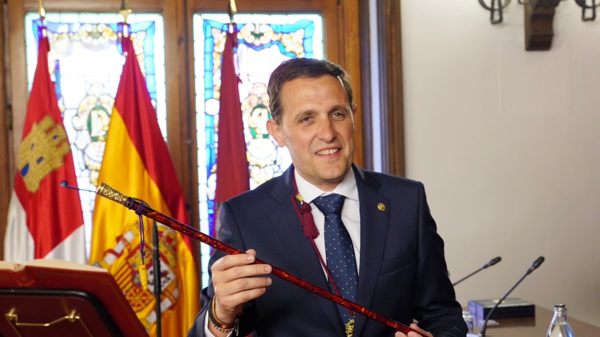 Conrado Íscar, reelegido presidente de la Diputación de Valladolid.-ICAL