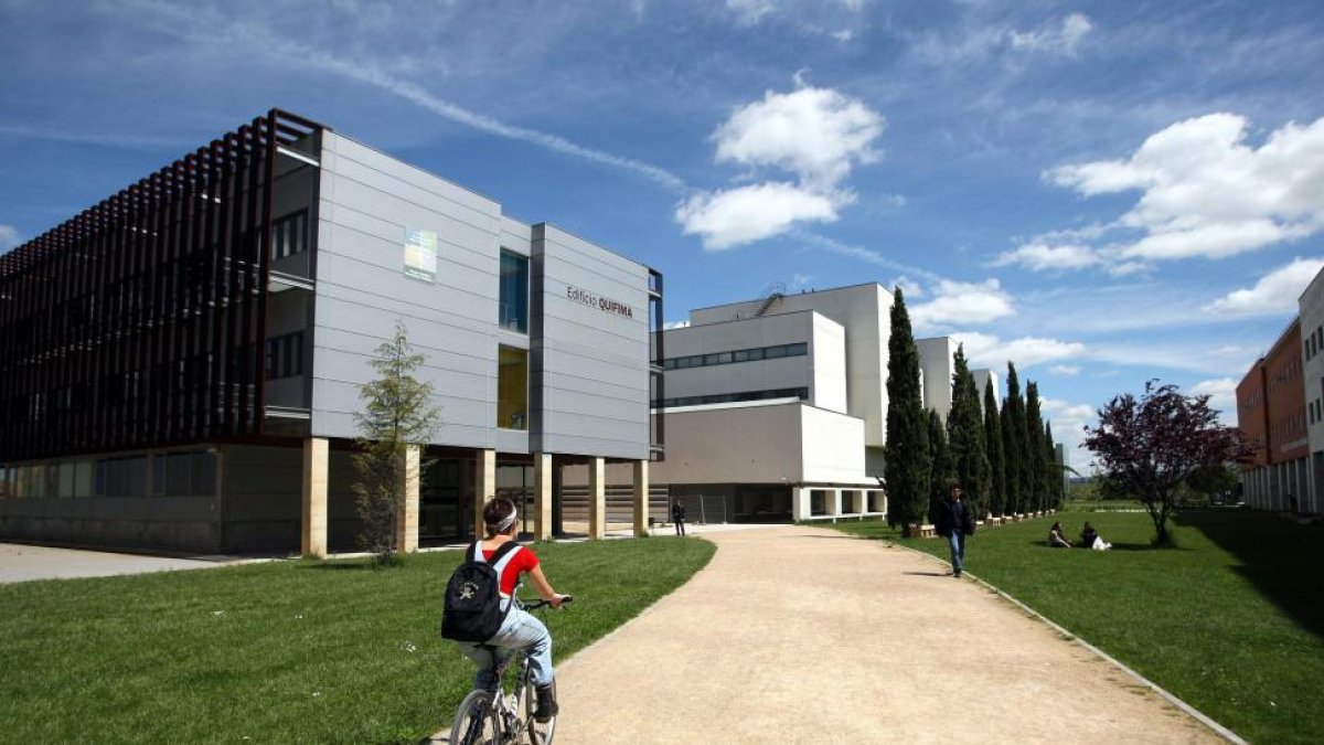 Imagen del campus Miguel Delibes.-ICAL