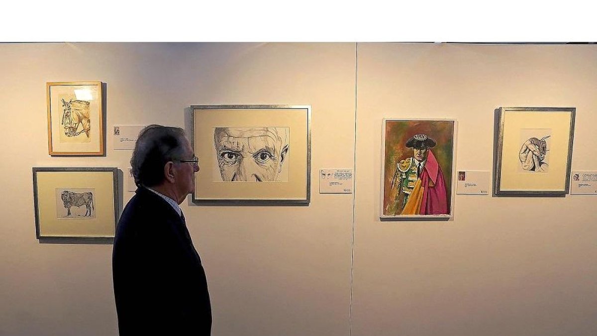 Exposición ‘Taurokathapsia’, de Luis Alberto Calvo en Valladolid.-ICAL