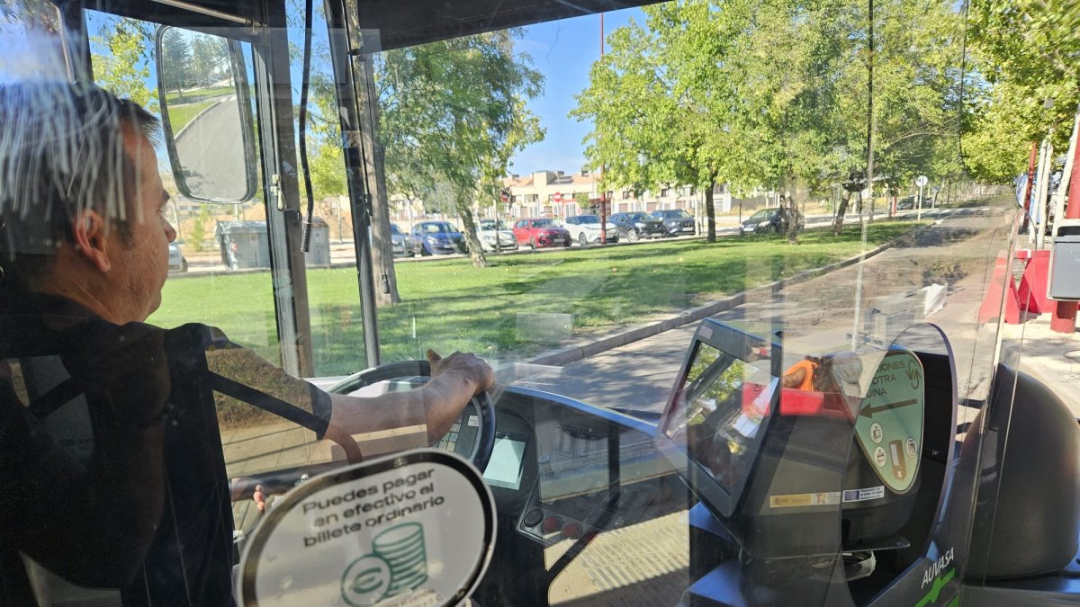 Vuelve el pago en metálico a los autobuses de Auvasa. -E.M.