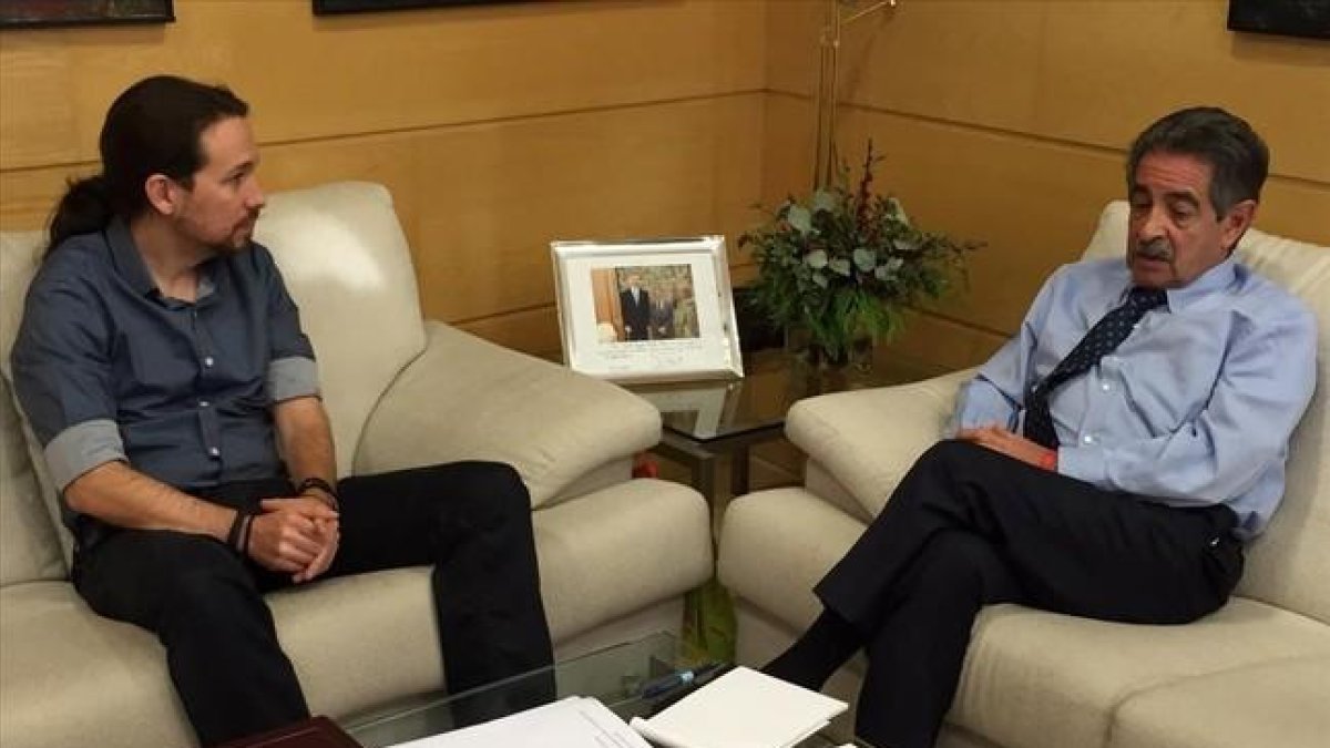 Encuentro entre Pablo Iglesias y Miguel Ángel Revilla.-PODEMOS / DANI GAGO