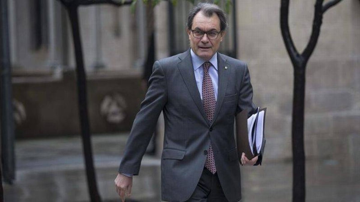 El 'president' Artur Mas, a la entrada del Consell de Govern.-Foto: EFE / ALEJANDRO GARCÍA