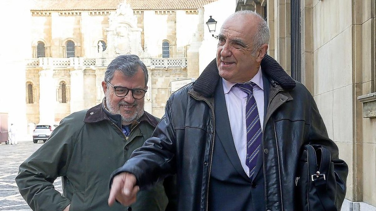Victorino Alonso, a su llegada a la última sesión del juicio, en una imagen de archivo.-ICAL