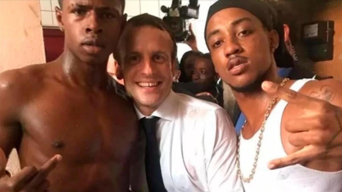 Macron junto a los dos antillanos-