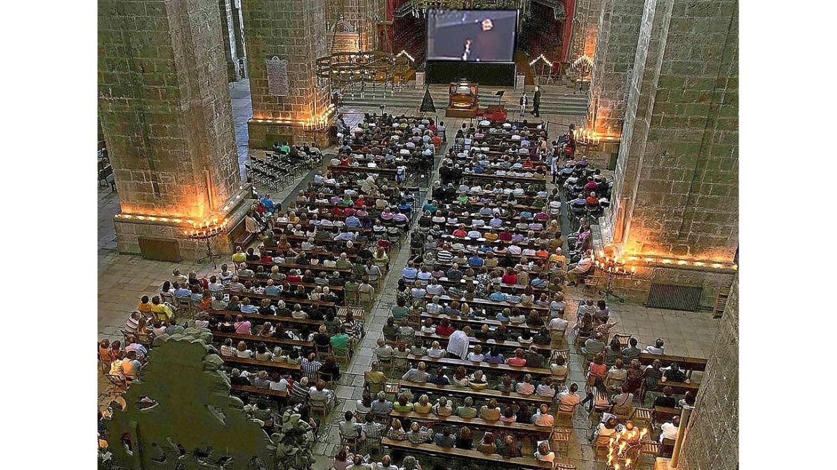 Una imagen de uno de los conciertos en la seo vallisoletana.-E.PRESS