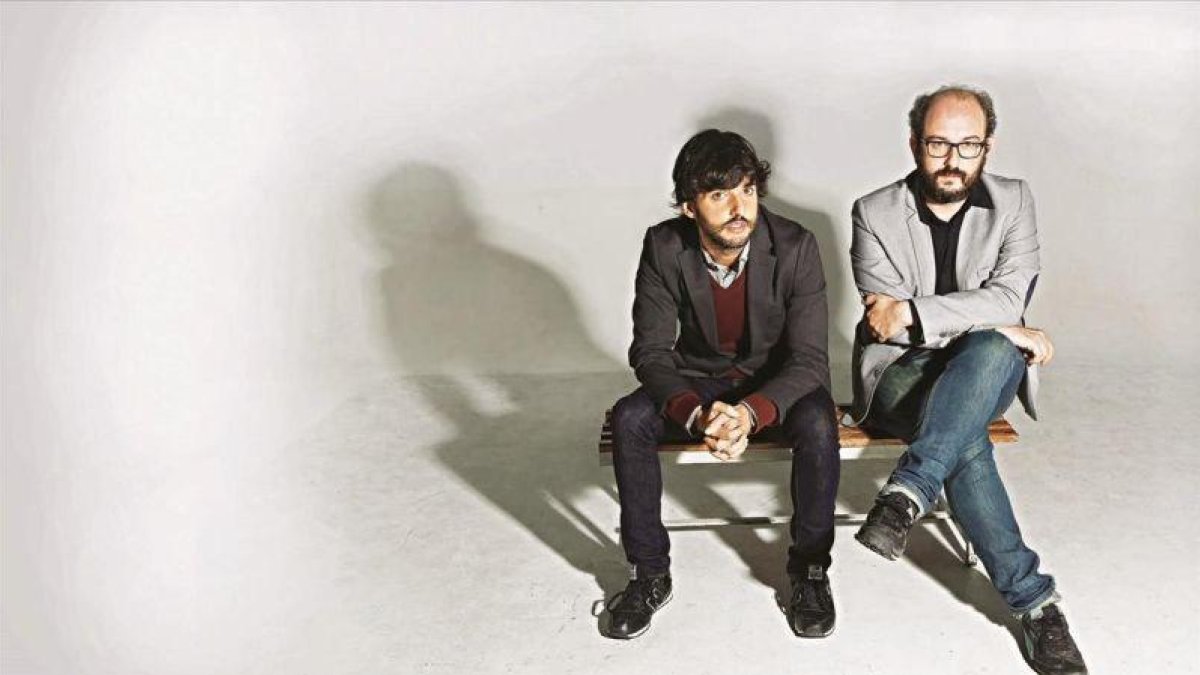 Diego San José y Borja Cobeaga, directores de Fe de etarras.-LUIS RUBIO