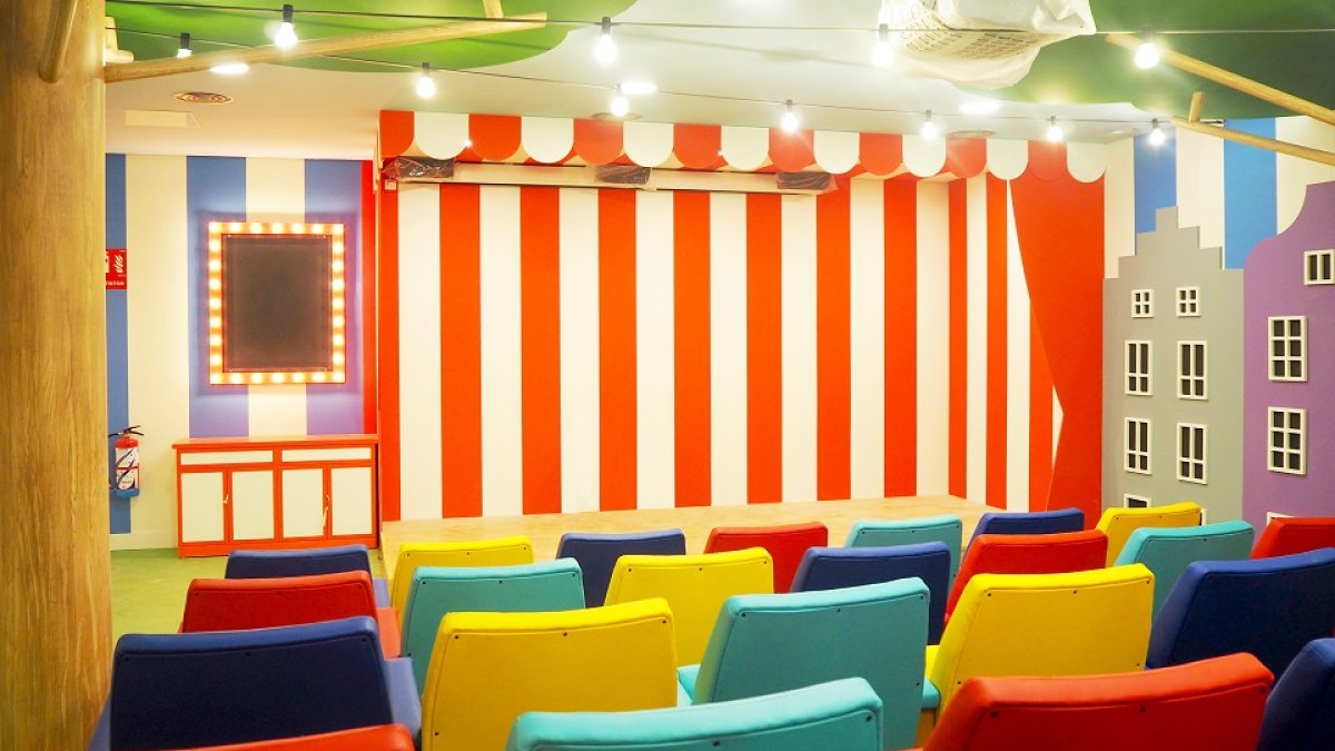 Sala de cine en el Hospital Clínico de Valladolid. - E.M.