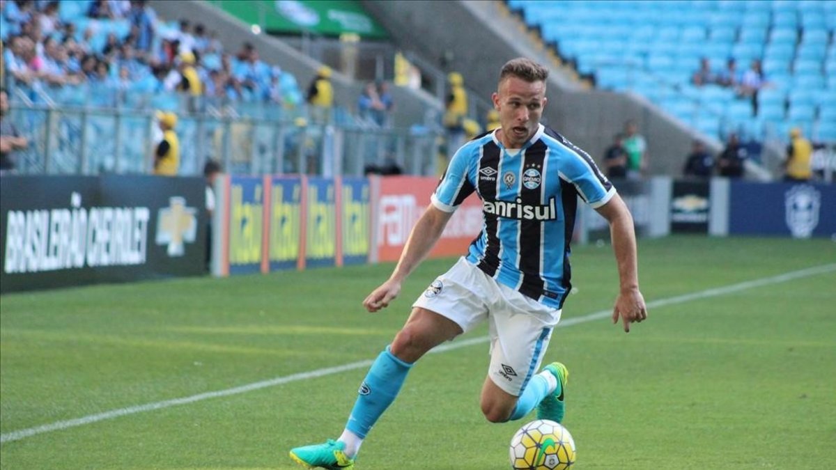 Arthur, en Gremio-EL PERIÓDICO