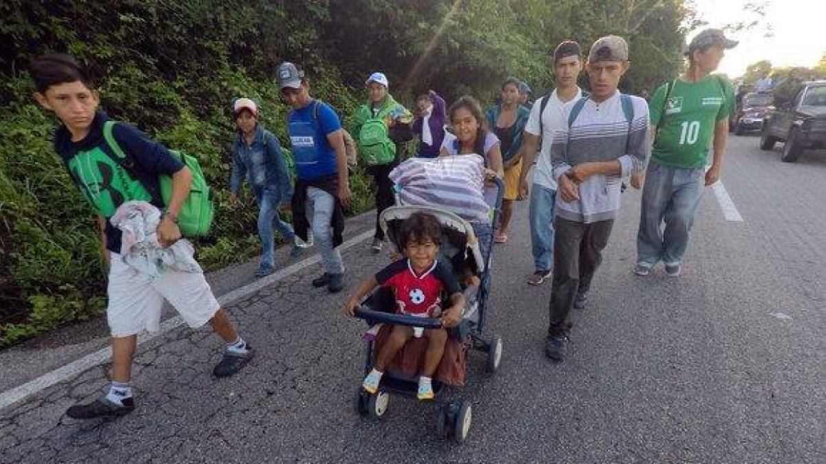 El pasado 12 de agosto, el Gobierno presentó un reglamento que permitirá rechazar permisos de residencia permanente en Estados Unidos a los inmigrantes legales.-EFE