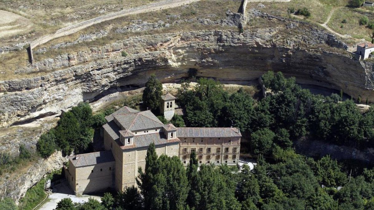 Santuario de Nuestra Señora de Fuencisla (Segovia).-ICAL