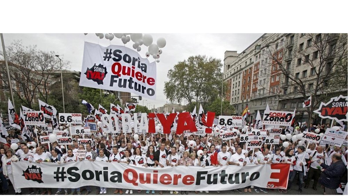 Soria Ya encabezó la manifestación que copó el centro de Madrid.-MARIO TEJEDOR