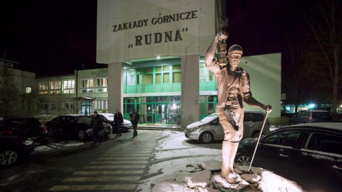 Entrada de la mina de cobre Rudna en Polkowice al sur de Polonia-EPA/PAP