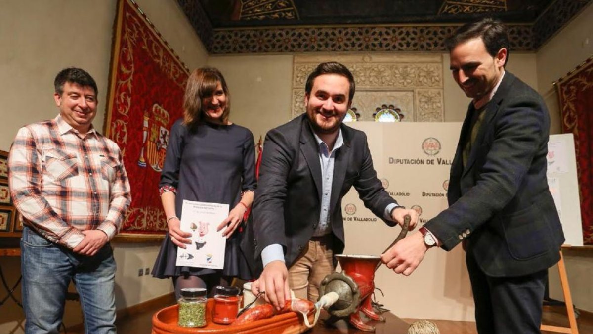 El diputado Guzmán Gómez y el alcalde José Ángel Alonso presentan las XI Jornadas Gastronómicas-@villaloncampos