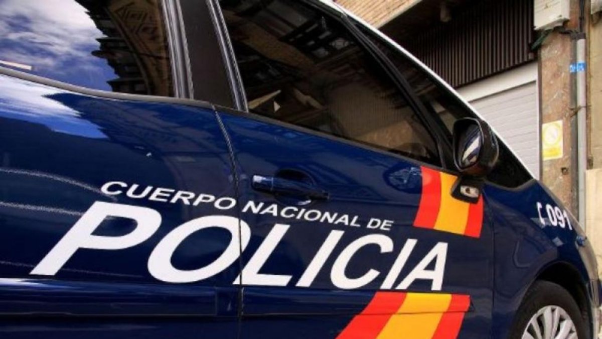 Vehículo de la Policía Nacional.-ARCHIVO
