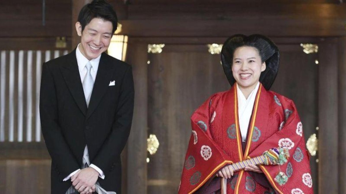La princesa Ayako se casa y pierde su estatus de alteza.-REUTERS
