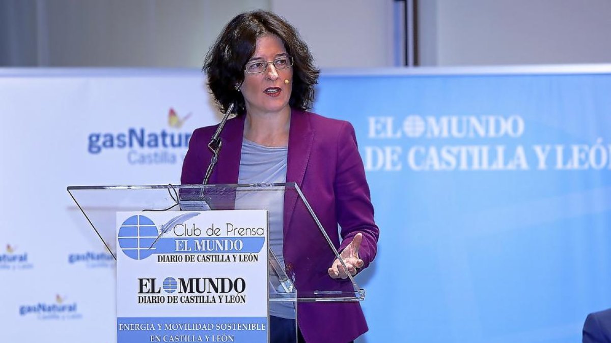 Nuria Rodríguez-J. M. LOSTAU
