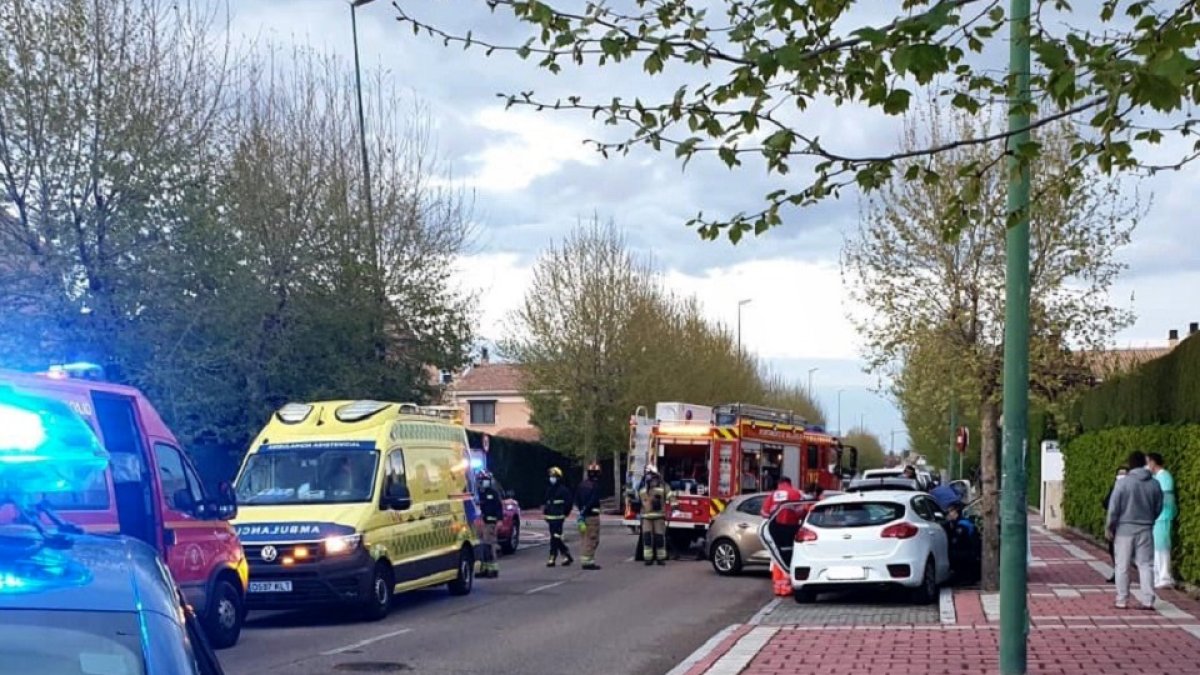 Accidente en la calle Atenas. - E.M.