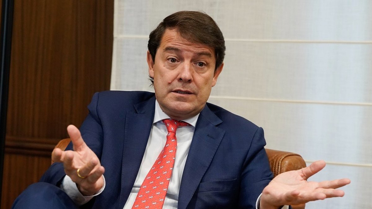 El presidente de la Junta de Castilla y León, Alfonso Fernández Mañueco. - J. M. LOSTAU