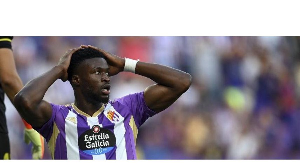 Sekou se lamenta de una ocasión fallada. / LA LIGA