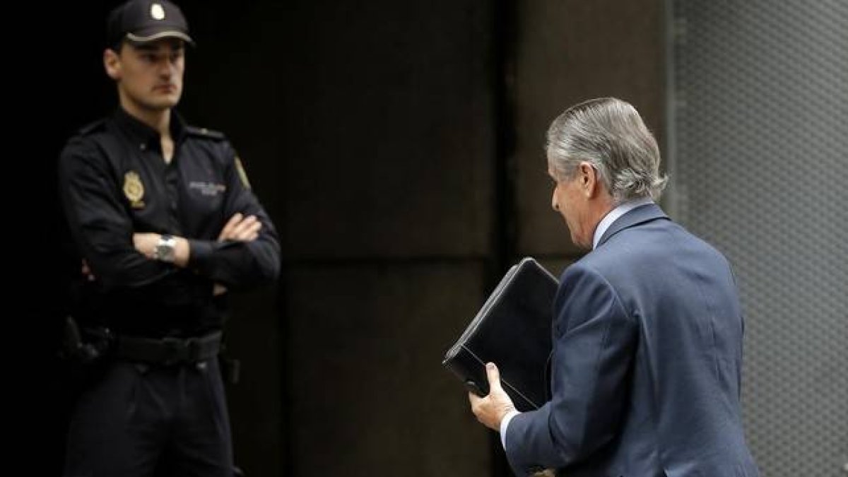 Blesa llega a la Audiencia Nacional.-JOSÉ LUIS ROCA